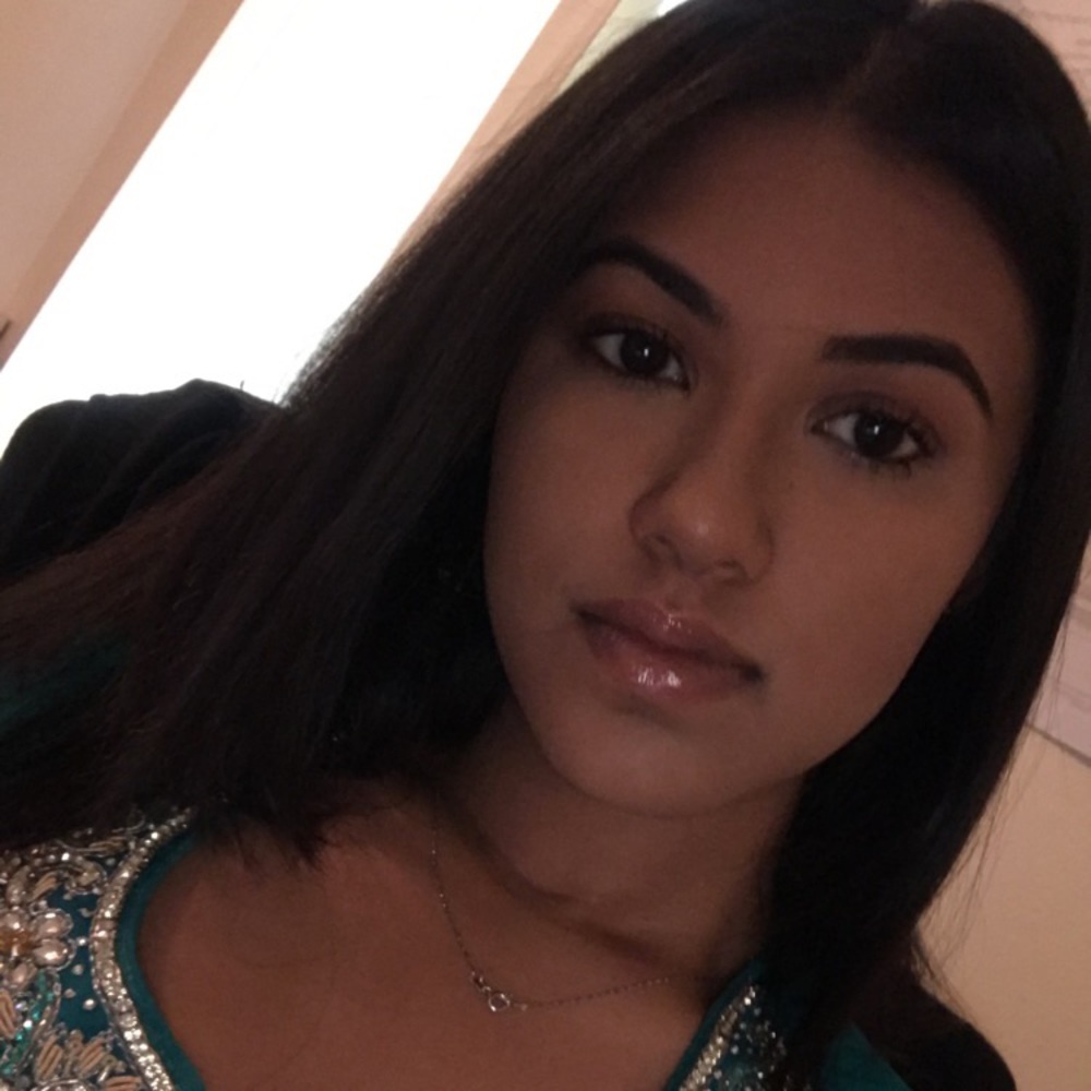 Meet your Posher, Natalie